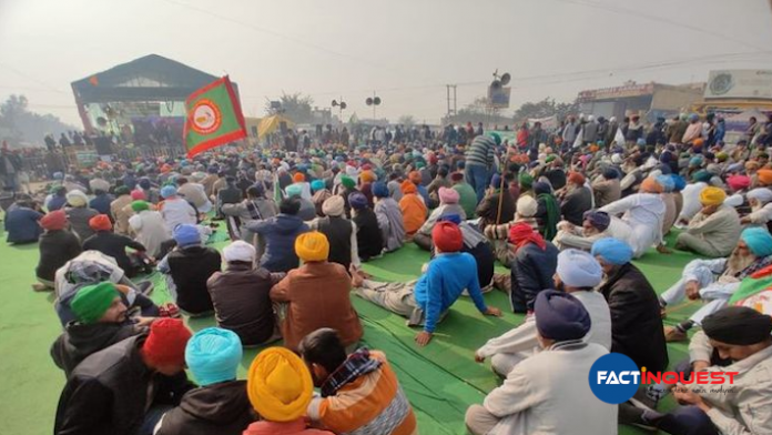 center presents some solution before farmers who protesting