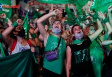 Argentine Senate approves bill to legalize abortion