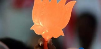 PIL seeks to freeze of BJP’s ‘lotus’, HC seeks EC reply