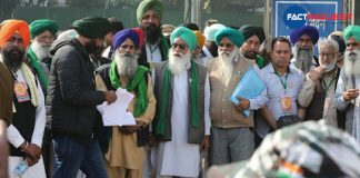 farmers protest; center open to amending 3 key sections of farm law
