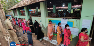 clash during polling in nadhapuram