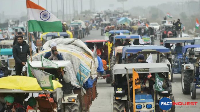 Farmers break police barricades at Delhi borders ahead of tractor rally