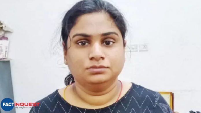 17 lakh and gold stolen woman arrested